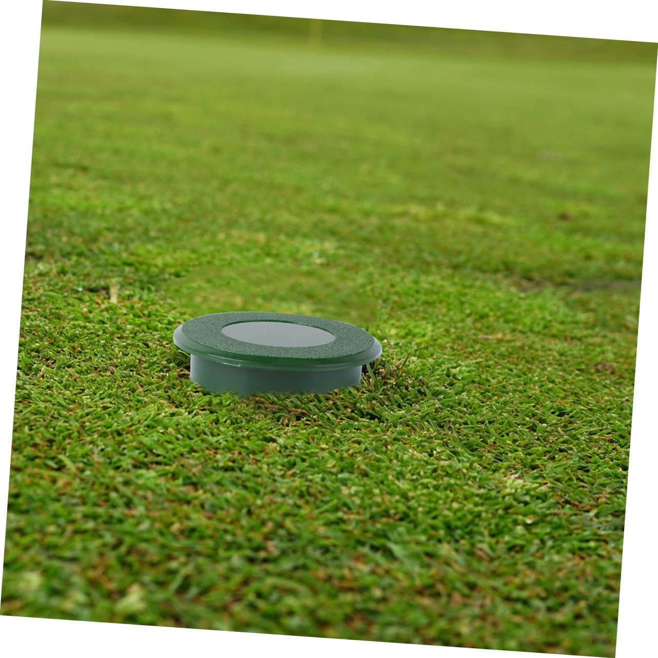 2pcs Durable Golf Hole Cup Cover for Outdoor Putting Practice Lightweight Portable Golfing Training Aid for Enthusiasts