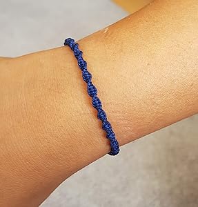 MYSTIC JEWELS - Braccialetto Kabbalah Portafortuna con Cordino di Filo, Unisex, Regolabile, Protezione da malocchio, buona Fortuna, Good Luck
