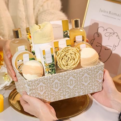 Spa Luxury Gift for Women 12-Piece Vanilla Fragrance Bath Gift Set with Bath Salt Bath Bombs Shower Gel Hand Cream Hair Turban with Button Birthday Gift Mother's Day Gift for Mum Christmas Gift