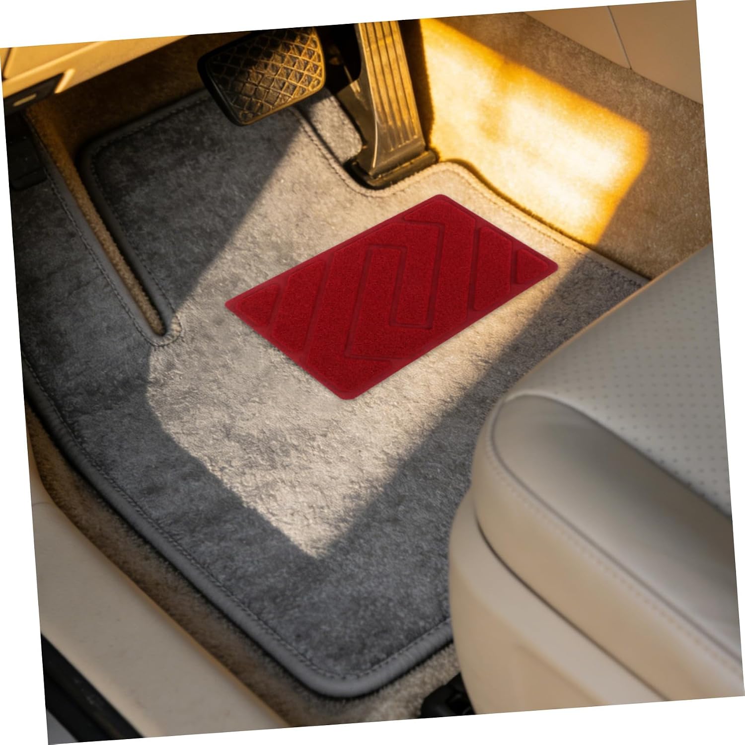 Abaodam 5pcs Red Non-Slip Car Floor Mat Repair Patch Kit Sturdy Heel Pad for Automotive Pedal and Footrest Protection Interior Carpet