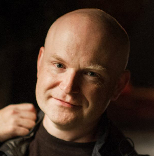 Amazon.co.uk Gordon Laing books, biography, latest update