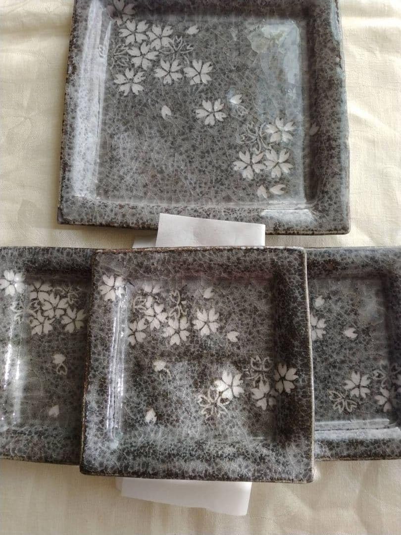 美濃焼陶芸家三浦繁久（明楽寺窯）作鼠志野桜文7