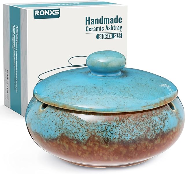 RONXS Ashtray with Lid, Smell Proof Large Ash tray for Outside Indoor- Vintage Blue and Brown, Windproof Ashtrays for Cigarettes, Glossy Ceramic Decoration for Home Office Cafe Garden Patio