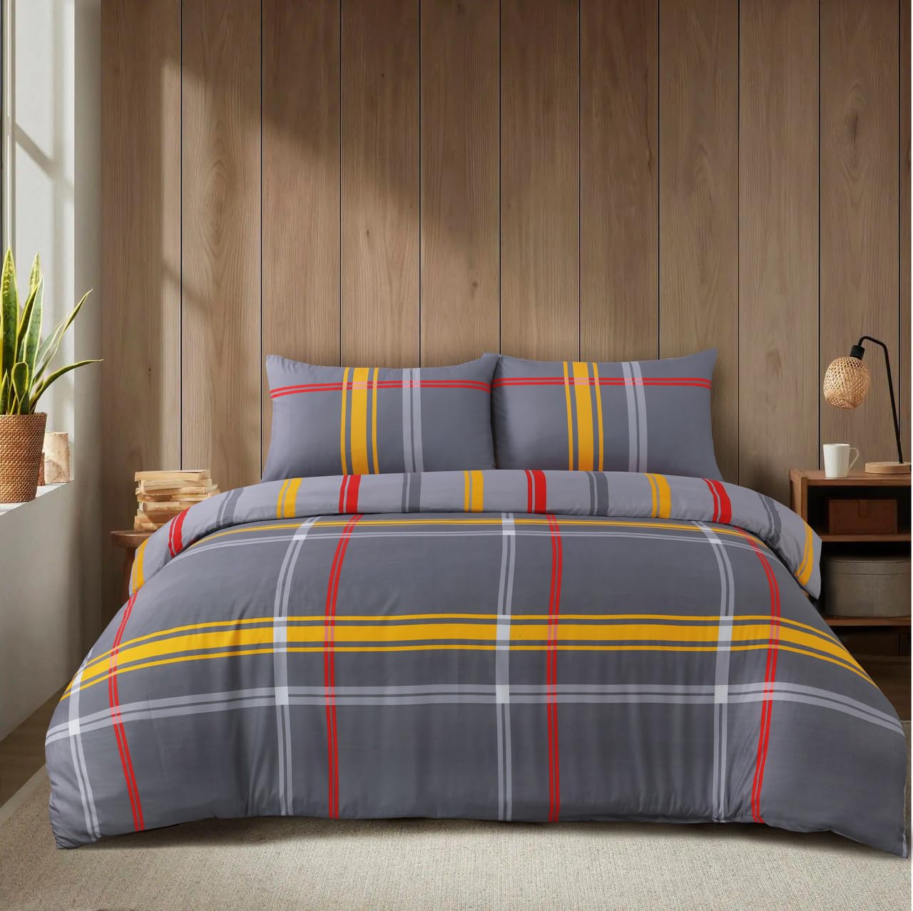 WEAVERS: 4 Piece Luxury Soft Microfiber Bedding Set With Duvet Cover Fitted Sheet And Pillowcases – Modern, Comfortable & Easy Care. (Size King - Design Hampton)