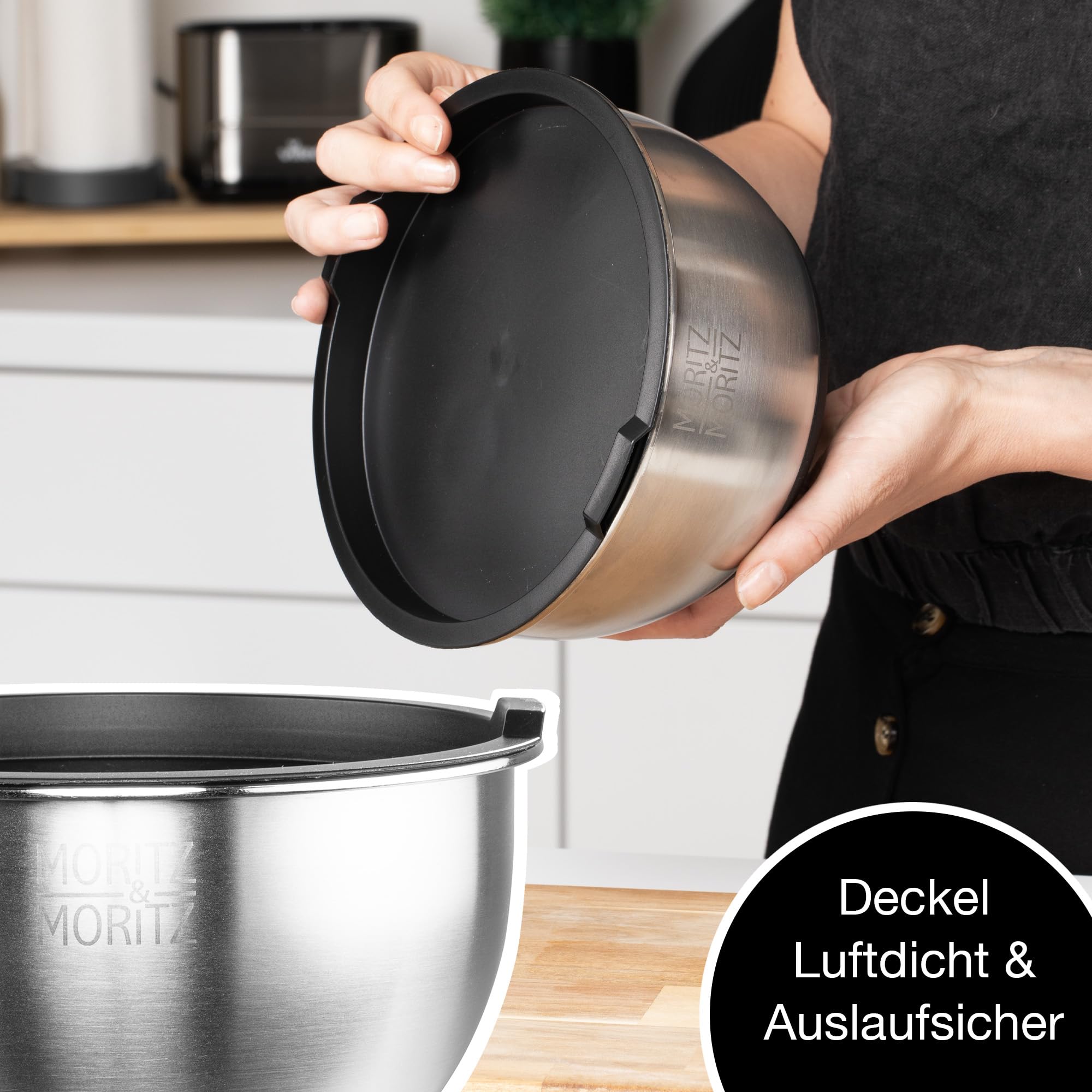 Moritz & Moritz 5er Rührschüssel mit Deckel - 0,6 bis 4,5L - Edelstahl mit BPA-freien Anti-Rutsch-Böden - Stapelbare Salatschüssel mit Deckel und 3 Reibeinsätze - Spülmaschinengeeignet