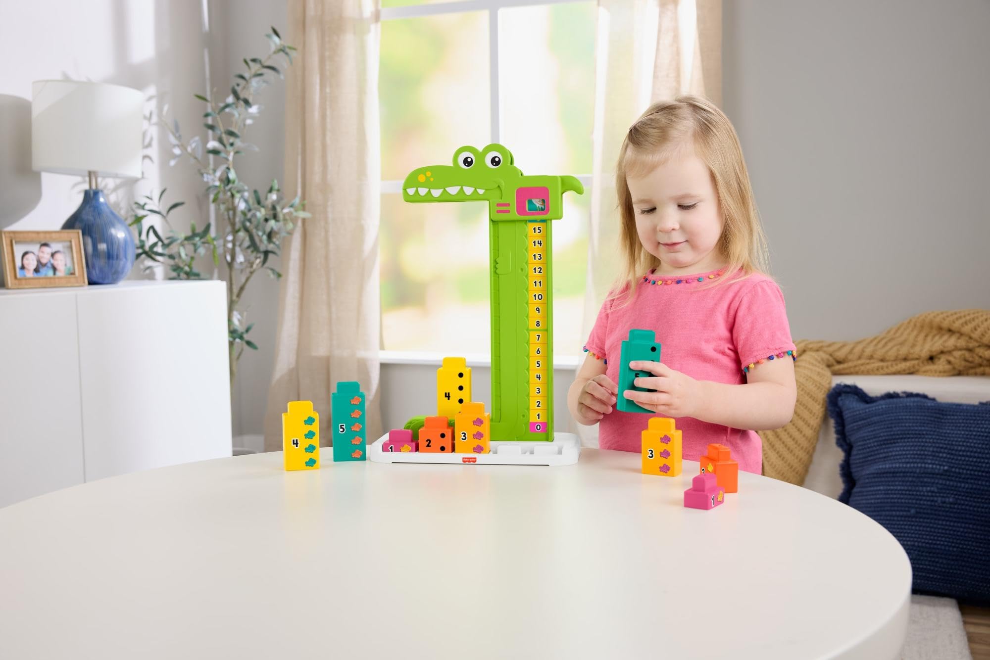 Fisher-Price Aligator Nauka liczenia Zabawka edukacyjna Zestaw 10 klocków z zabawą w liczenie, zabawka dla przedszkolaków w wieku od 3 lat, JCT13