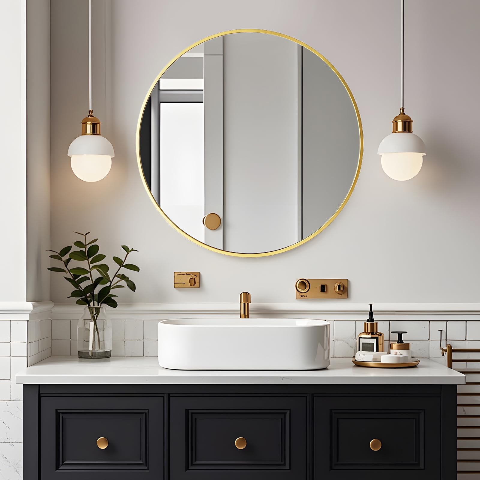 Amazing Tour Round Bathroom Mirror,70cm Circle Mirror Brushed Frame Wall Mirror Metal Framed HD Glass Wall for Makeup Bathroom Living Room Entryway Golden
