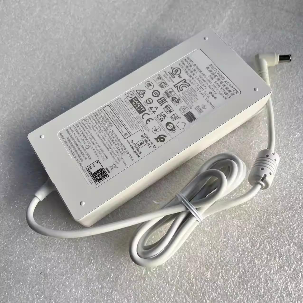 Nowy adapter AC 19 V 7,37 A kompatybilny z projektorem LG HF85LA LCAP31 CineBeam DLP