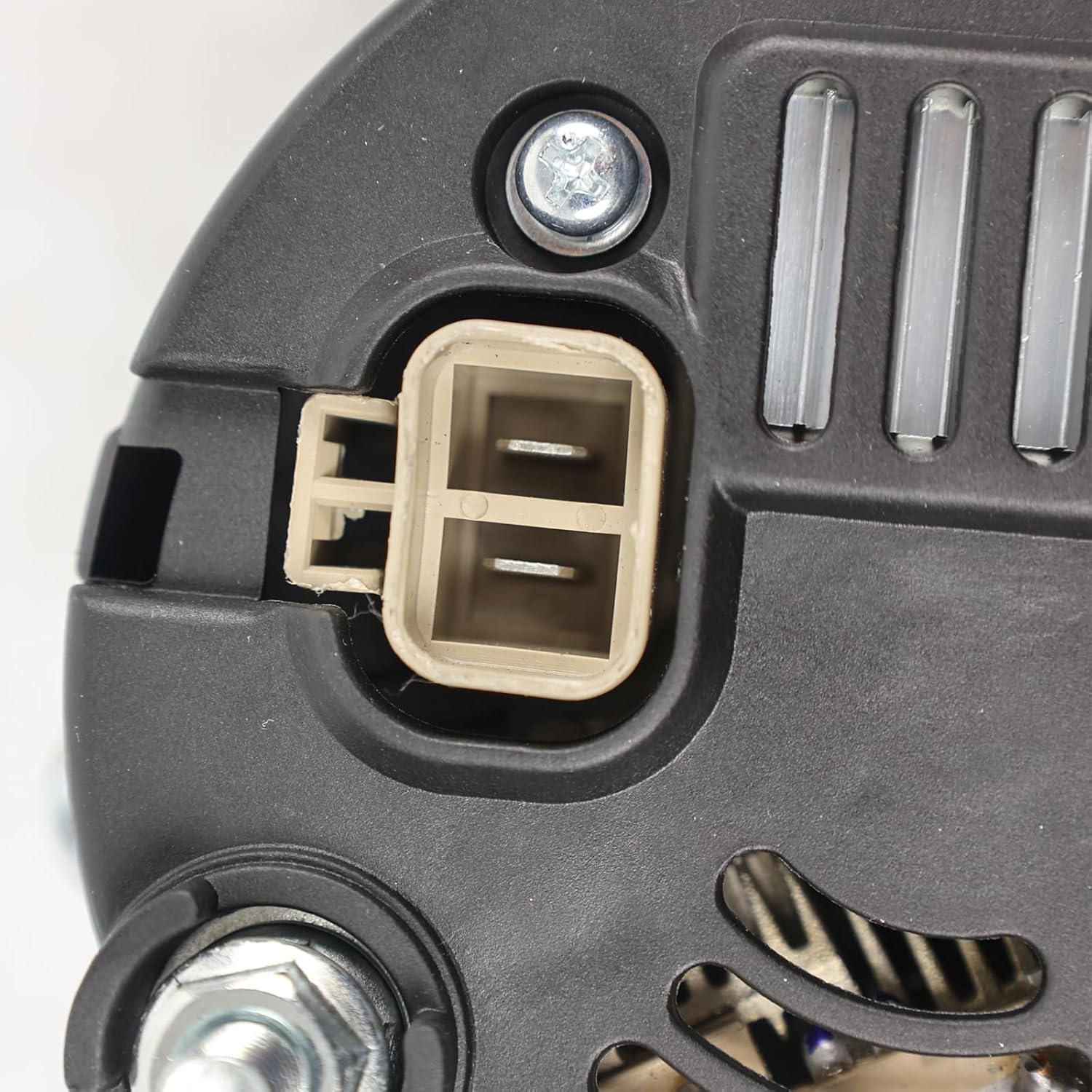 90 AMP 12V Alternator 7015581 AVA0160 fits for Bobcat A770 S450 S510 S530 S550 E32 E35 E42 E45