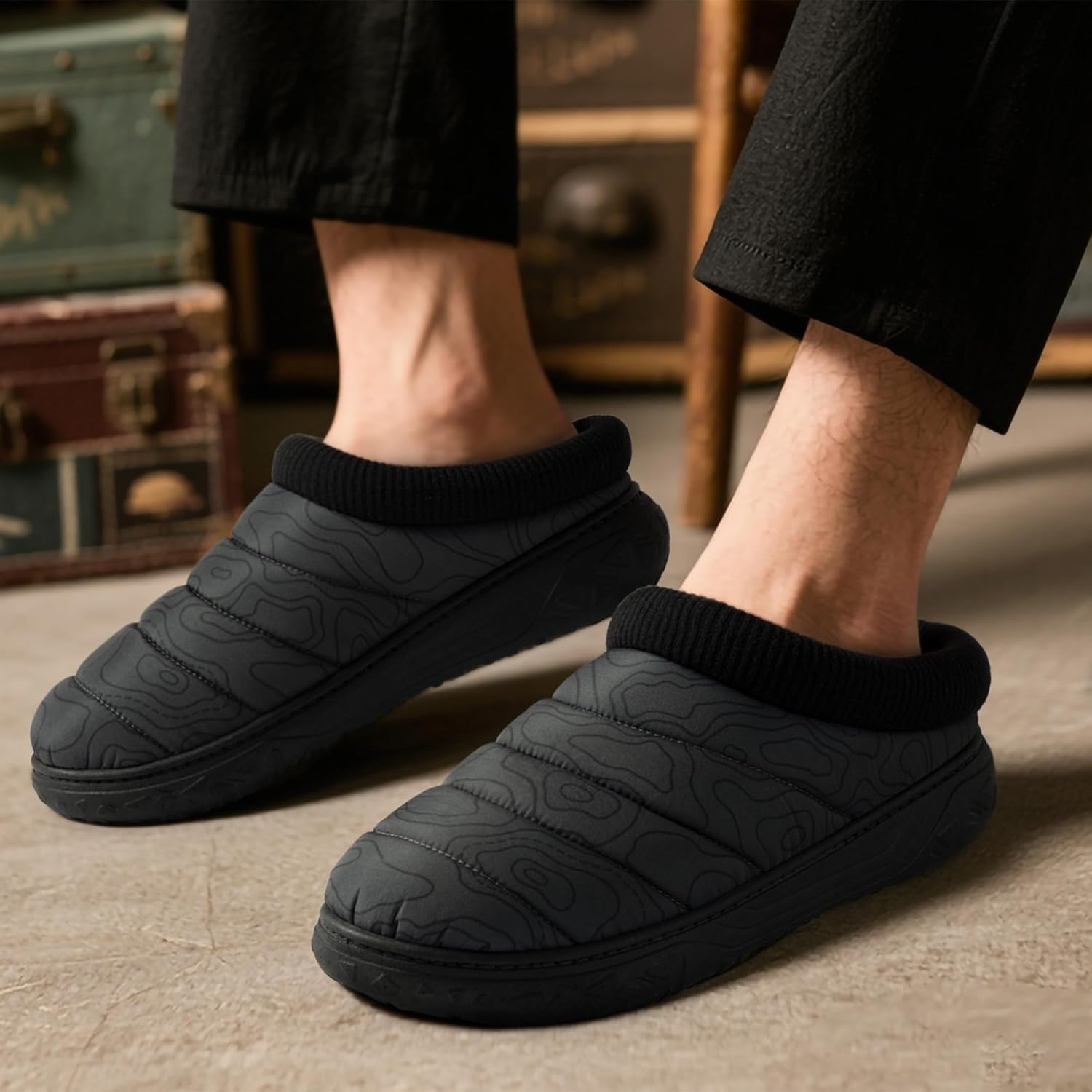 RockDove Men's TerraLoft Indoor/Outdoor Quilted Camp Slipper - Image 2