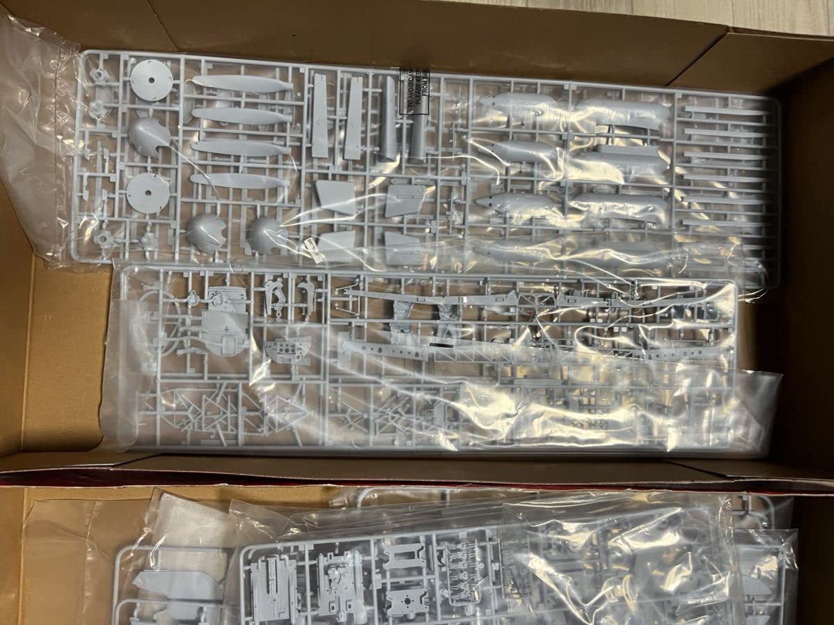 Amazon.co.jp: AIR FIX エアフィックス 1/24 HAWKER TYPHOON Mk