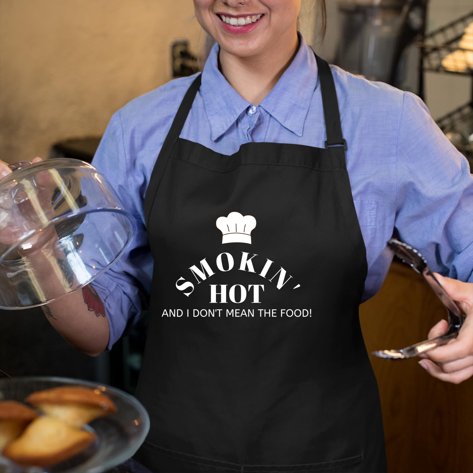 Smokin Hot and I Dont Mean the Food Delantales para hombres, divertido delantal impreso, regalo para ella, delantal de chef, delantal de cocina, delantal de barbacoa, regalo para hornear, regalo del
