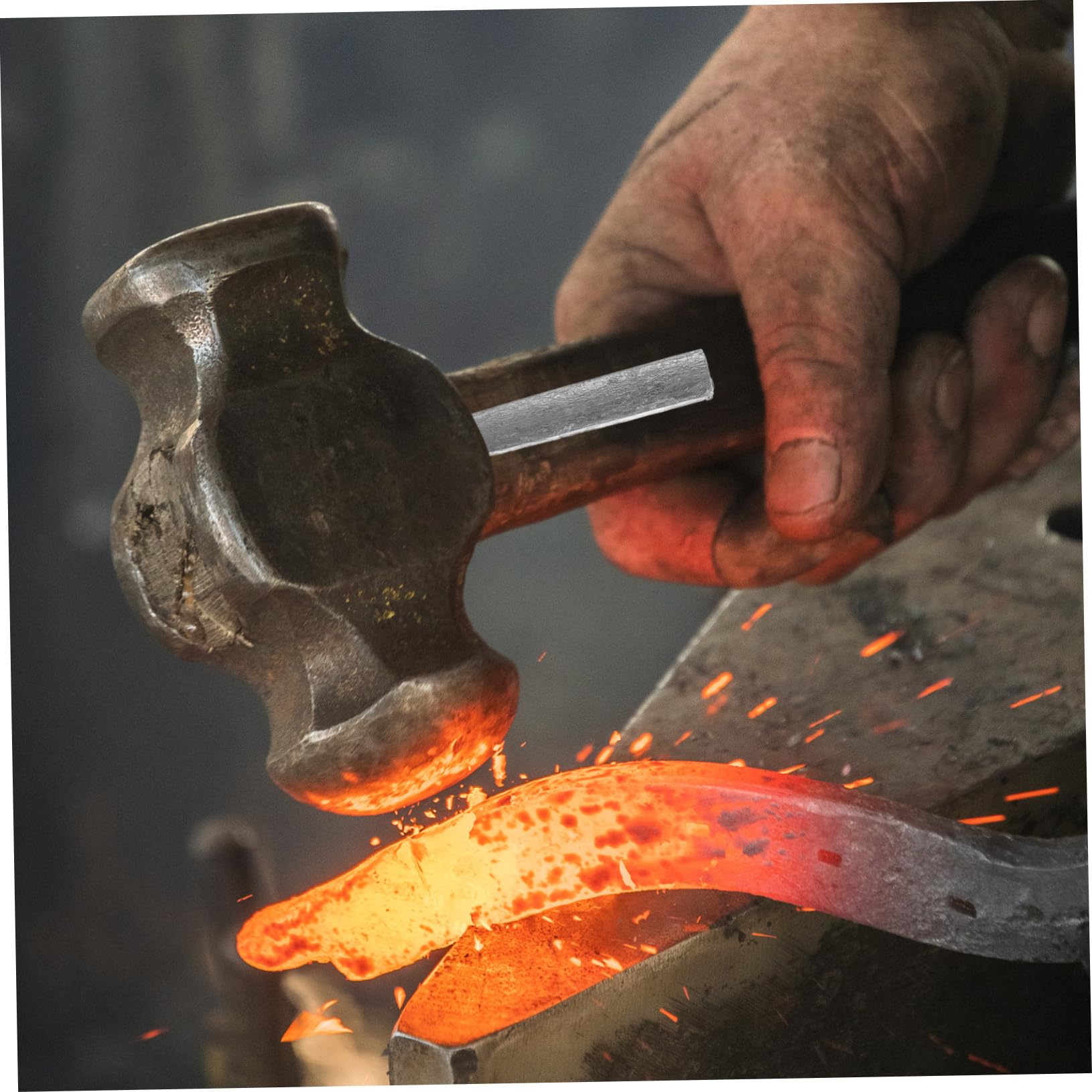 BCOATH 3pcs Iron Axe Handle Splitting Wedges Small Lightweight Tapered Metal Wedges for Hammer Installation Accessories