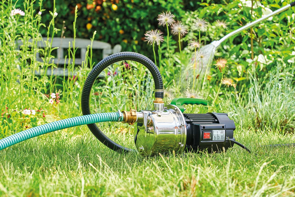 Gartenpumpe GP 4500 (4.500 l/h Fördermenge, 4,5 bar, 45 m Förderhöhe, 900 W) - zur Bewässerung von Grünflächen/Gartenpumpe mit Tragegriff, Wasserablass- und -einfüllschraube