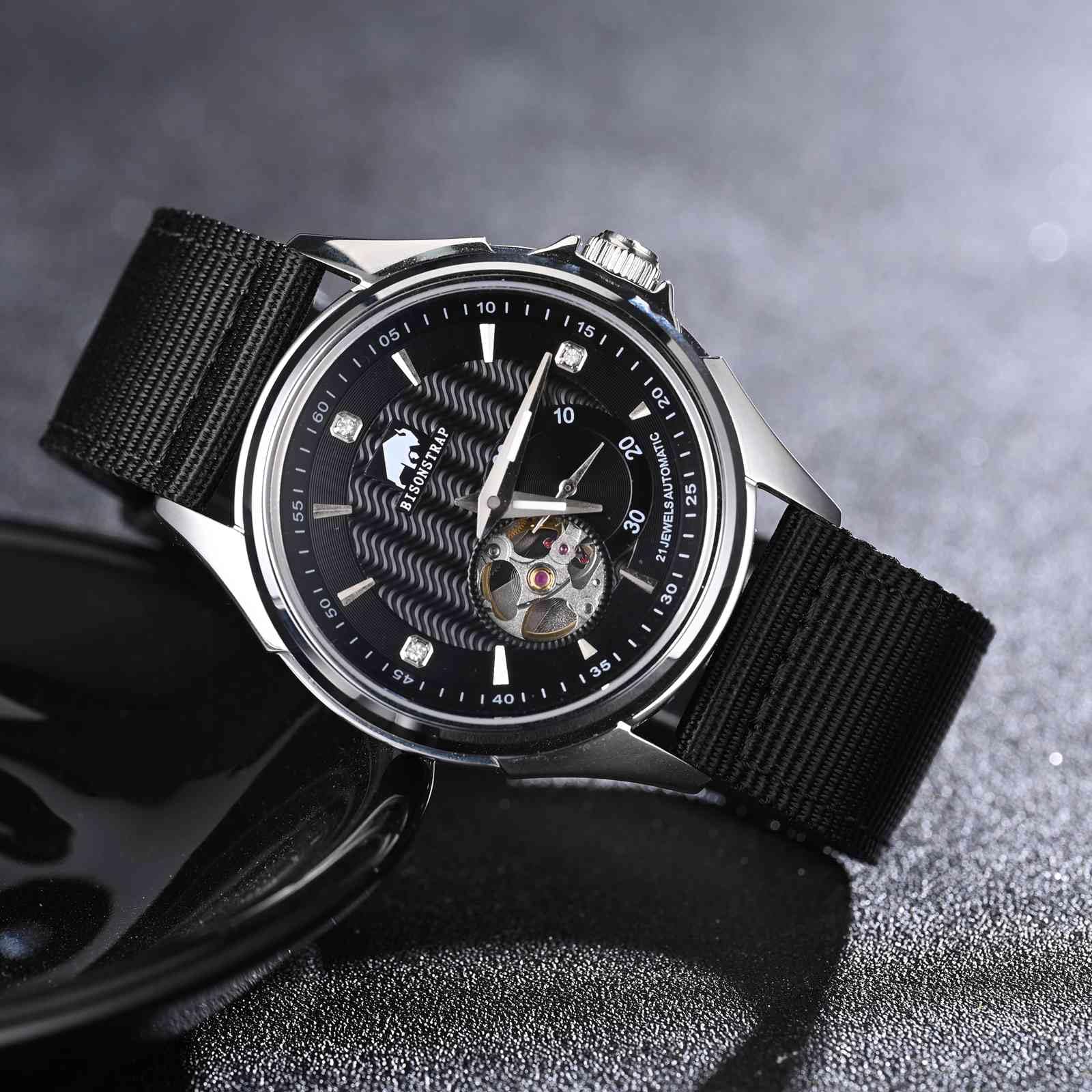 BISONSTRAP Bracelets de Montre Militaires en Nylon, Bracelets pour Hommes, Dégagement Rapide, Boucle Brossée, Largeur de Bande 18mm 19mm 20mm 22mm