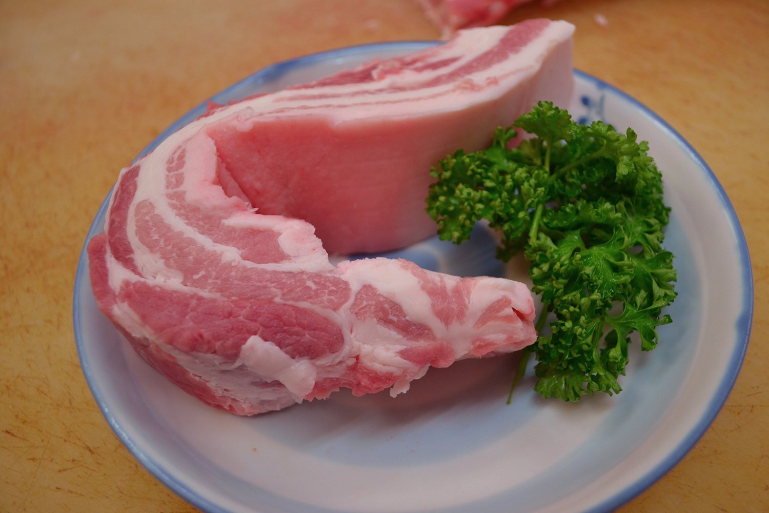 Amazon.co.jp: 豚角煮 用 バラ 叉焼 用 国産豚バラ塊 700g （ バラ 