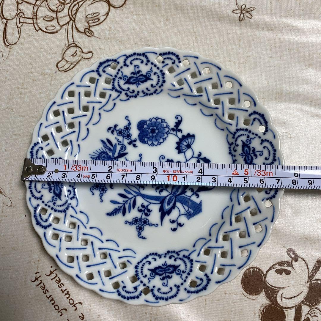 Amazon | Blue Danube ブルーダニューブ 透かしレースデザイン皿