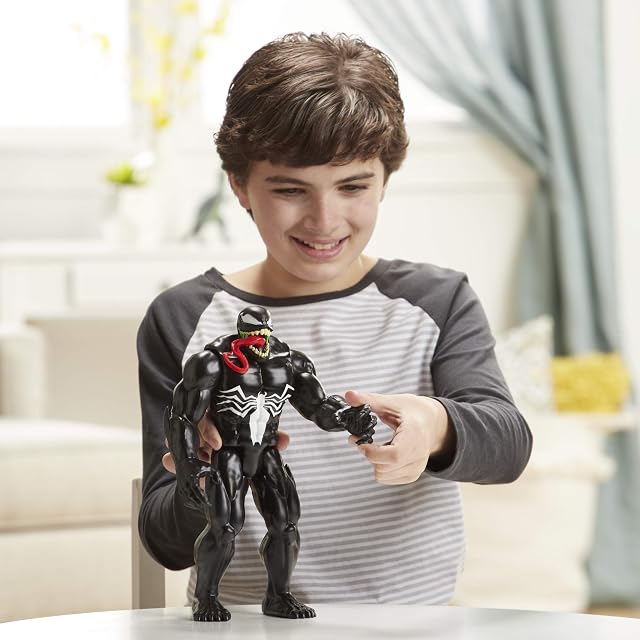 Foto 5 de 8 de Hasbro Spiderman Figura Titan Venom (E86845L0)