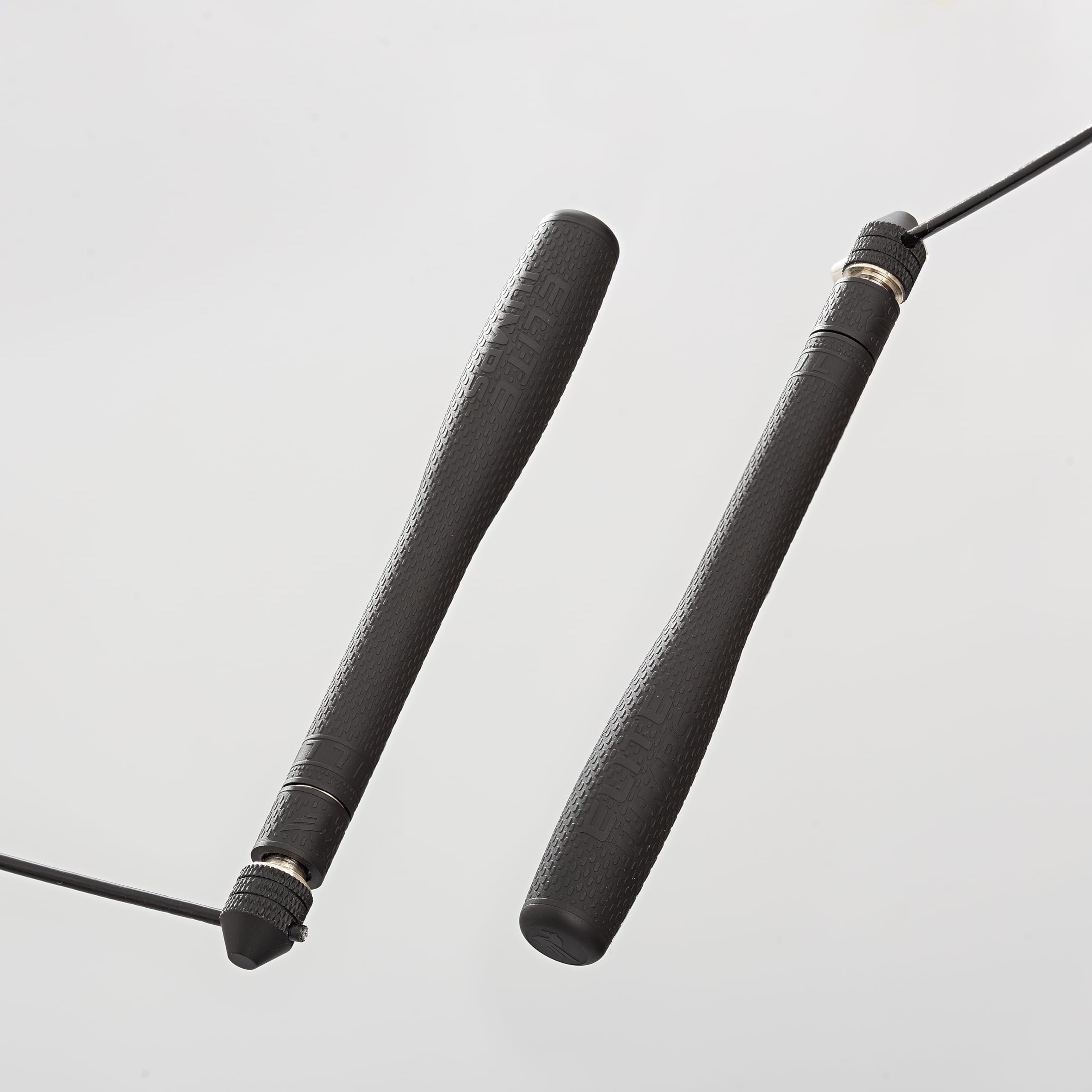 天空縄跳び HIBRID ROPE 2.5m / プロテクター付き / ライトブルー | 高機能