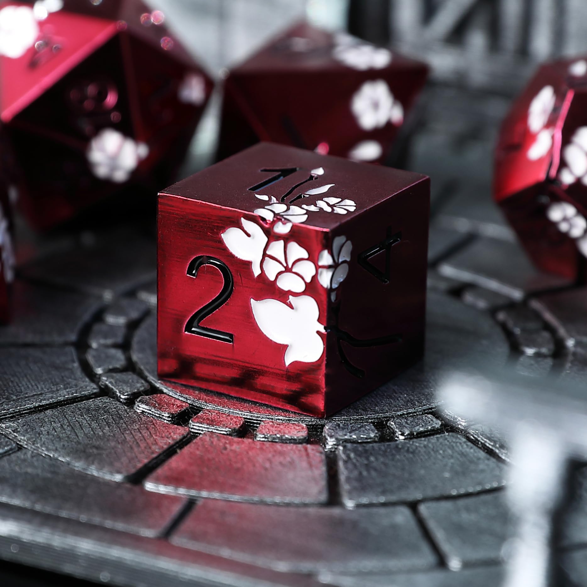 Elifel Metal DND Dice Set 7 PCS Flower Metallic Heavy Solid D&D Dice Set for Dungeons and Dragon TTRPG Tabletop Role Playing Game - Image 2
