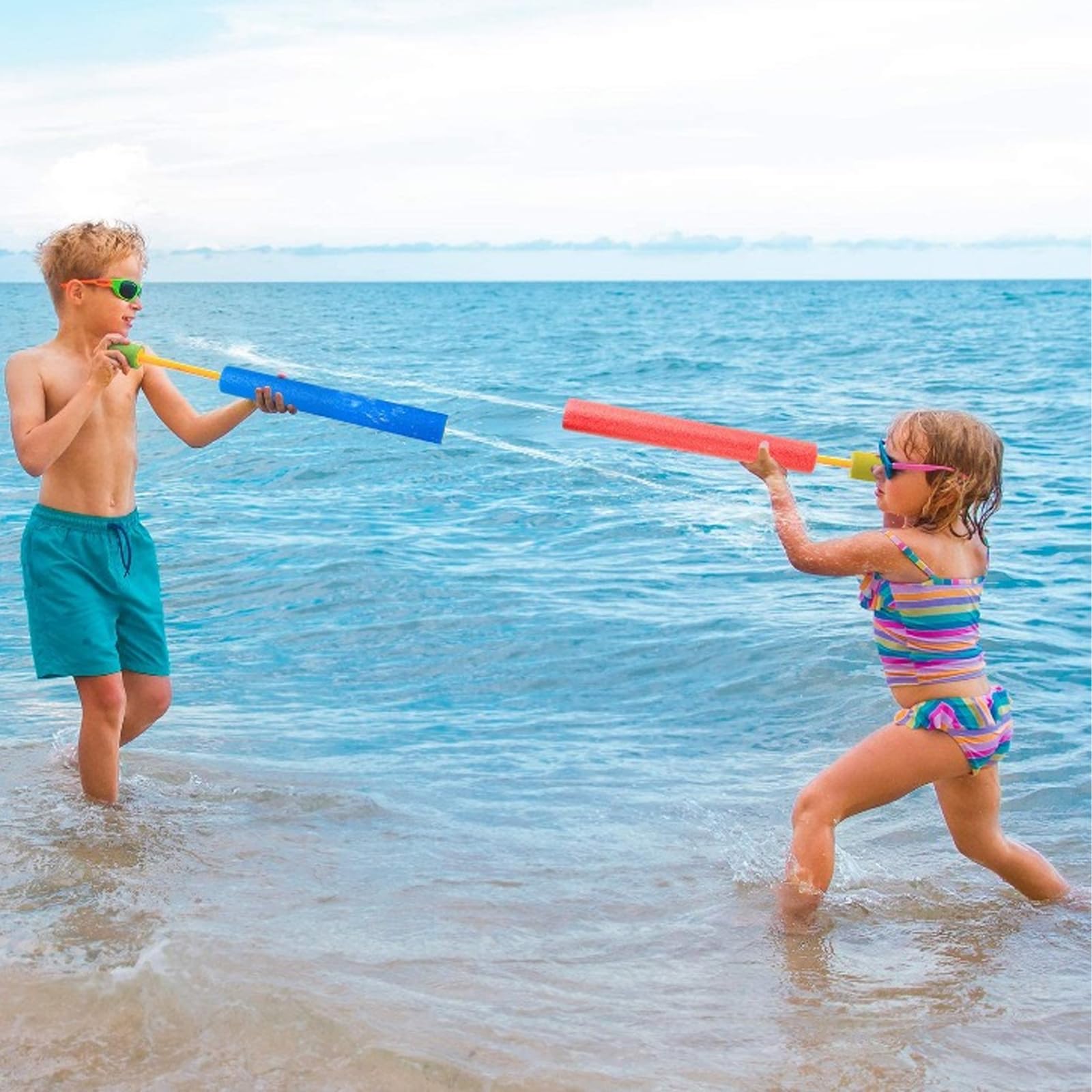 4-Pack Water Blaster Soaker Guns Set,Squirt Guns,Squirt Guns for Kids,Pool Squirt Toys,Pool Water Gun,Ranges up to 40 feet,Outdoor Water Toys for Kids (4-Pack Cylinder Water Guns)