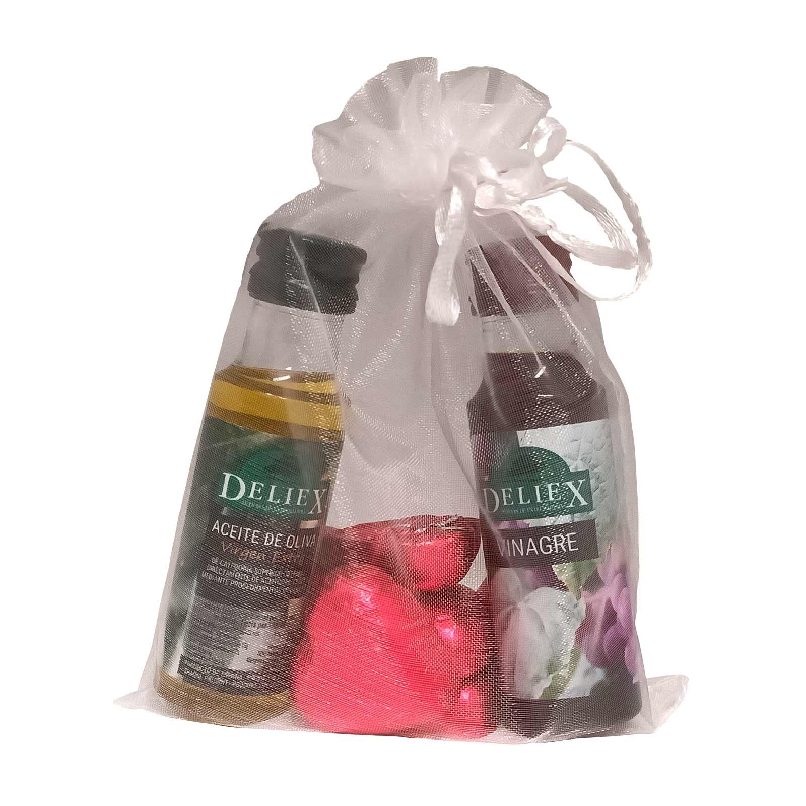 Regalo para bodas con miniaturas de Aceite de Oliva y Vinagre de Jerez D.O. con bombones corazón de chocolate en bolsa de organza (Pack 24 ud)
