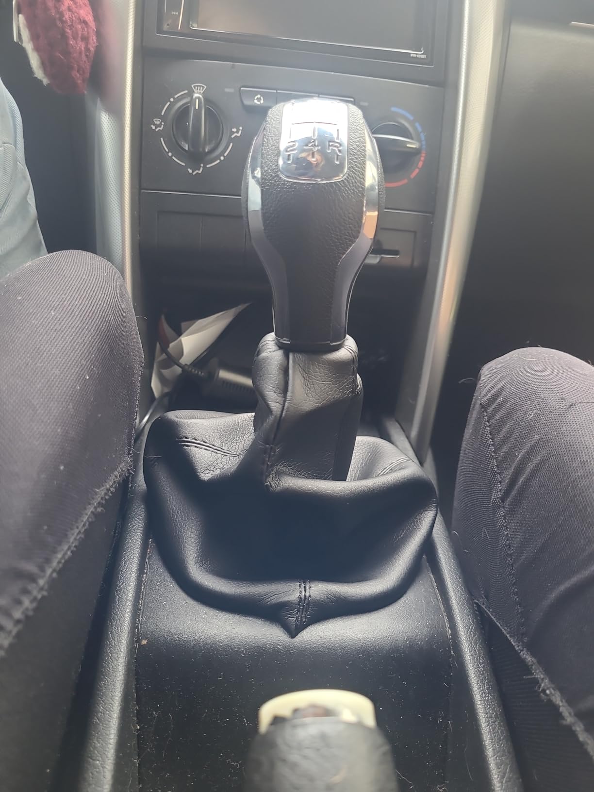 Soufflet Levier de Vitesses Compatible Avec Altea Cuir Véritable Noir