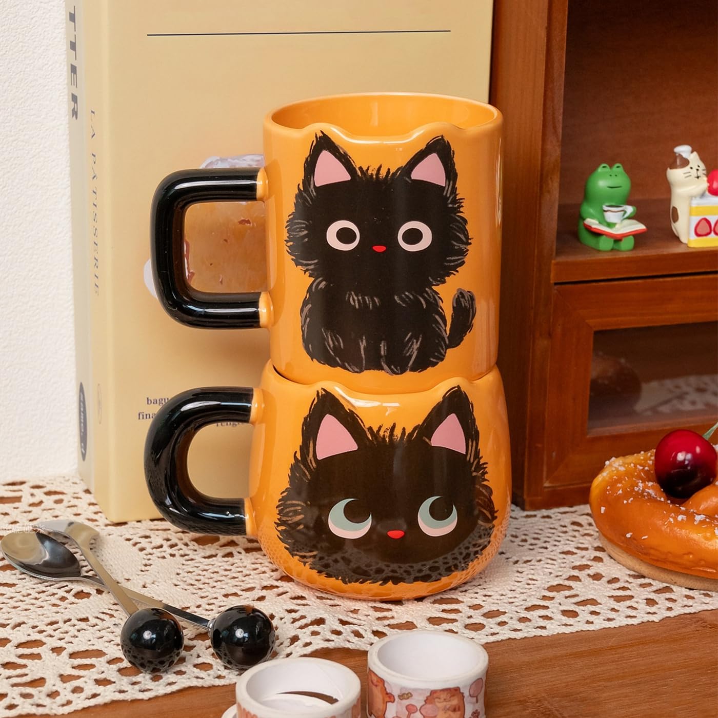 猫の陶器製 マグカップ Amazon.co.jp: 【ペアマグカップ】陶器製 かわいい猫柄 大容量