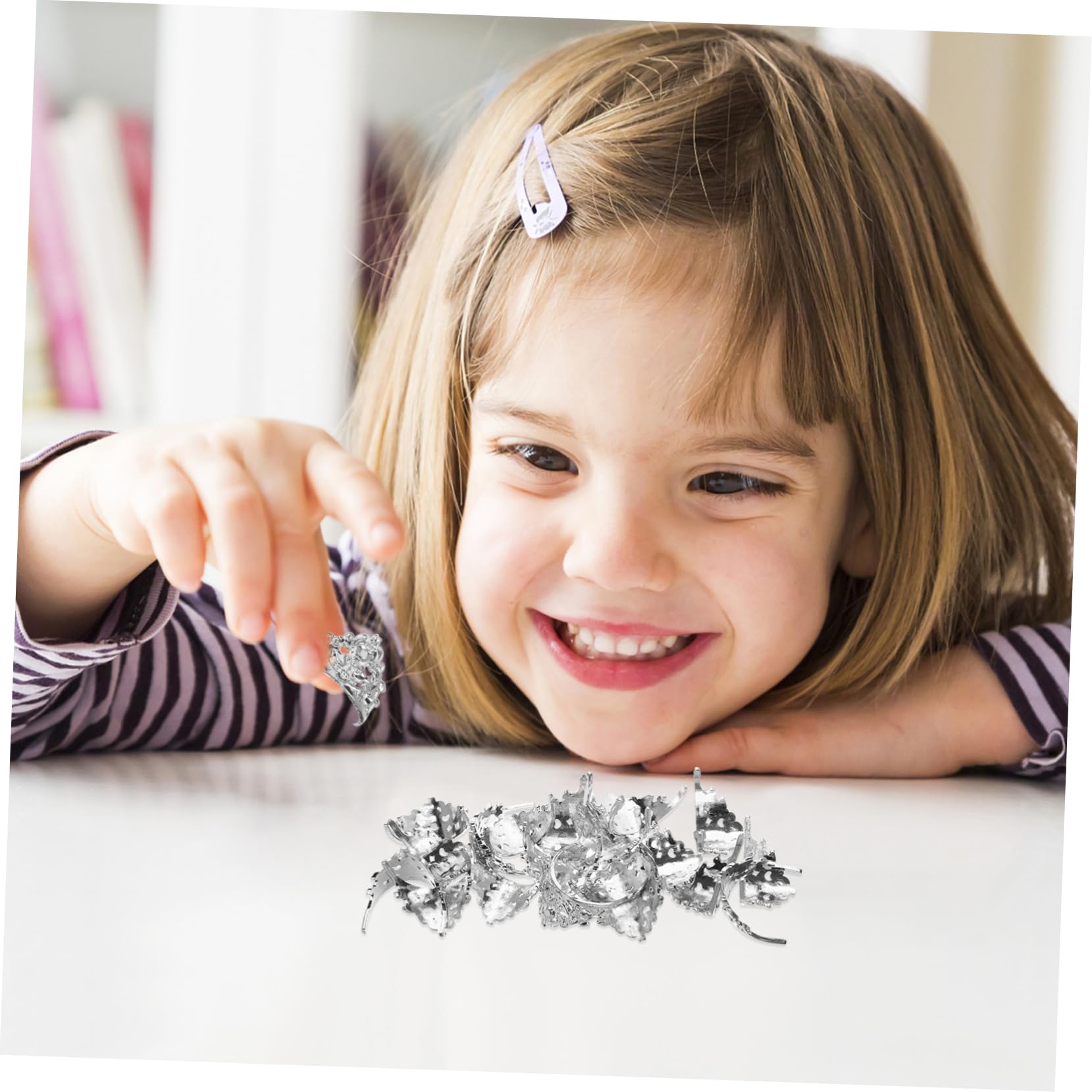 TOYANDONA 20 Pcs Mini Doll Crowns Set Plastic Miniature Crowns for Dolls Dress up Jewelry Decorative Headwear for Doll Accessories Playtime - Image 4