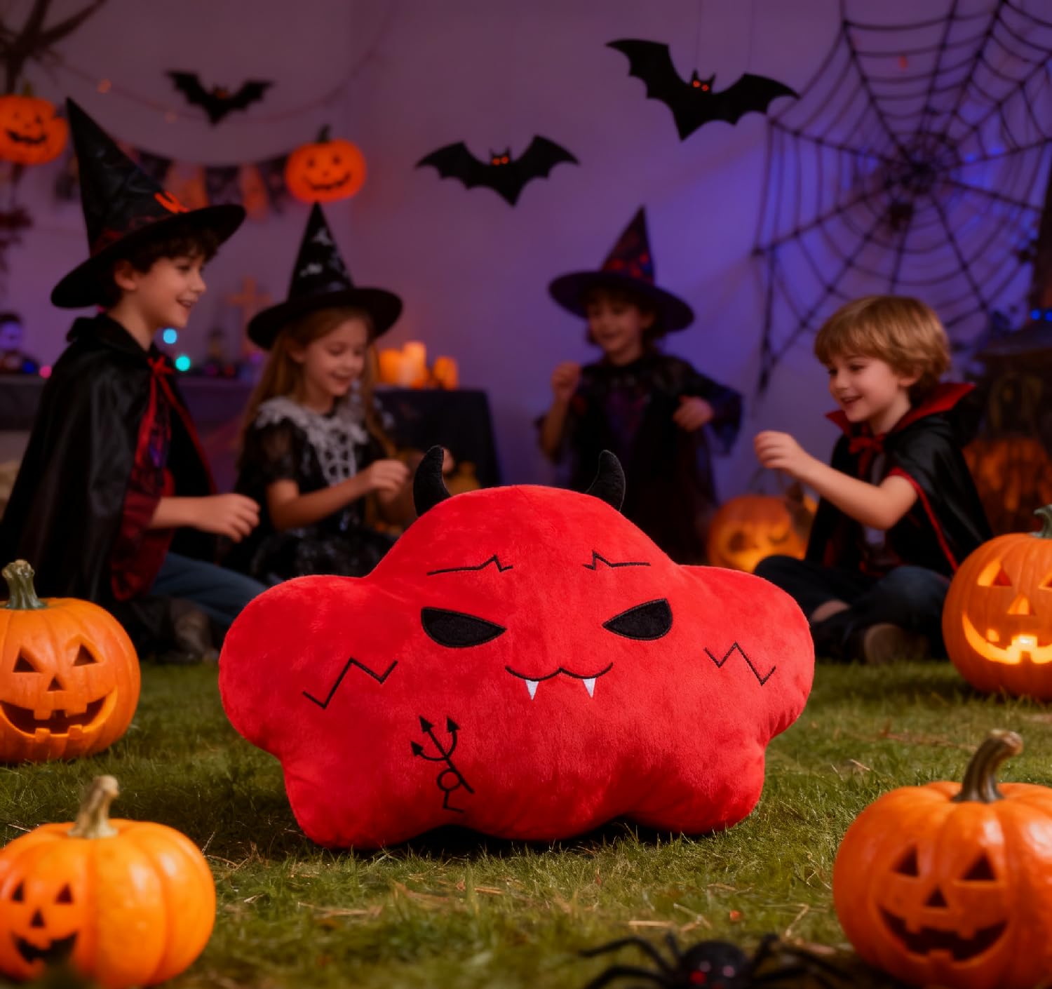 Gisqis Cuscino Nuvole Demoniache Rosse Cuscini Pelosi Nuvole Peluche Kawaii Morbidosi Decorativi Per Bambina Natale Compleanno Divano Carino San Valentino Regalo 44cm