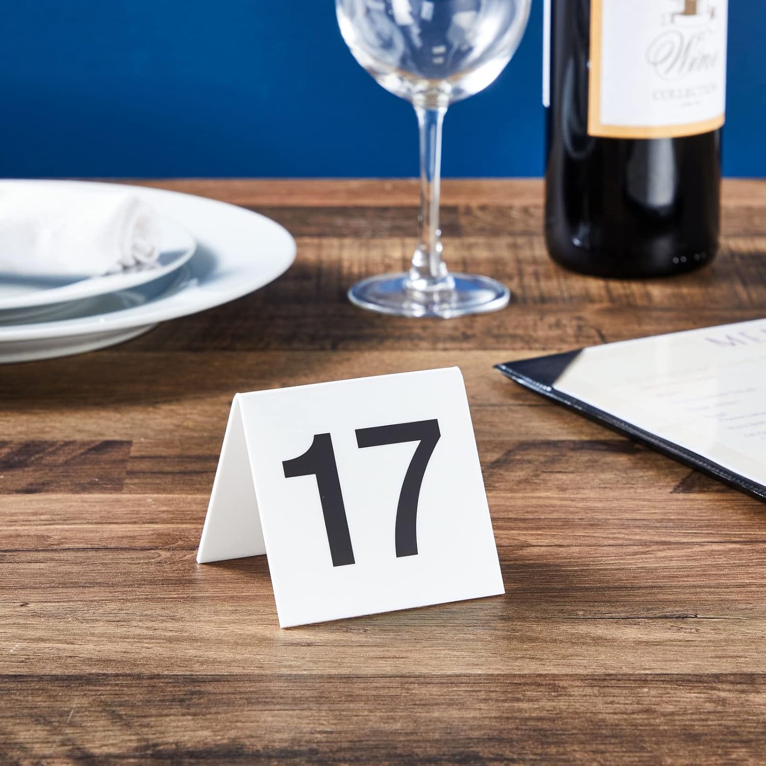 Juvale Tent-Style Acrylic Table Numbers - Medium White, 1-25 - Reusable Plastic Table Tent Markers - Food Order Number Cards with Double-Sided Slanted Design for Restaurants & Events