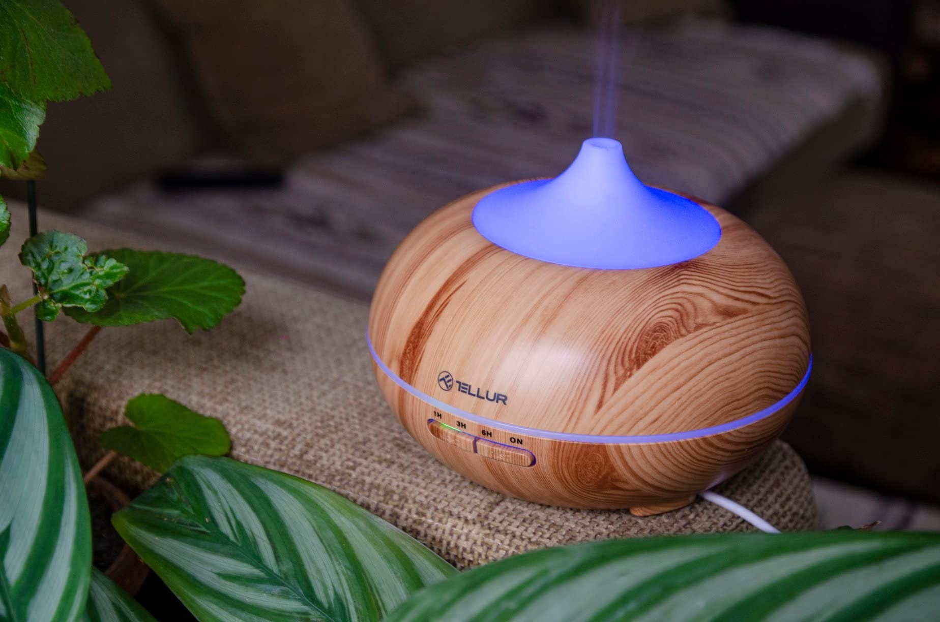 Diffusore di aromi Tellur Smart ad Ultrasuoni, Controllabile sul tuo Smartphone, Compatibile con Alexa, Automazione con app dedicata, 300ml, LED RGB, Color Legno