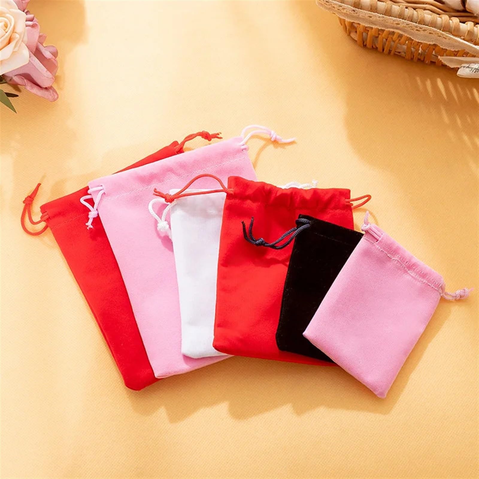 Snadulor - 30 bolsas de terciopelo rosa con cordón para joyas, bolsas de regalo, regalos de boda
