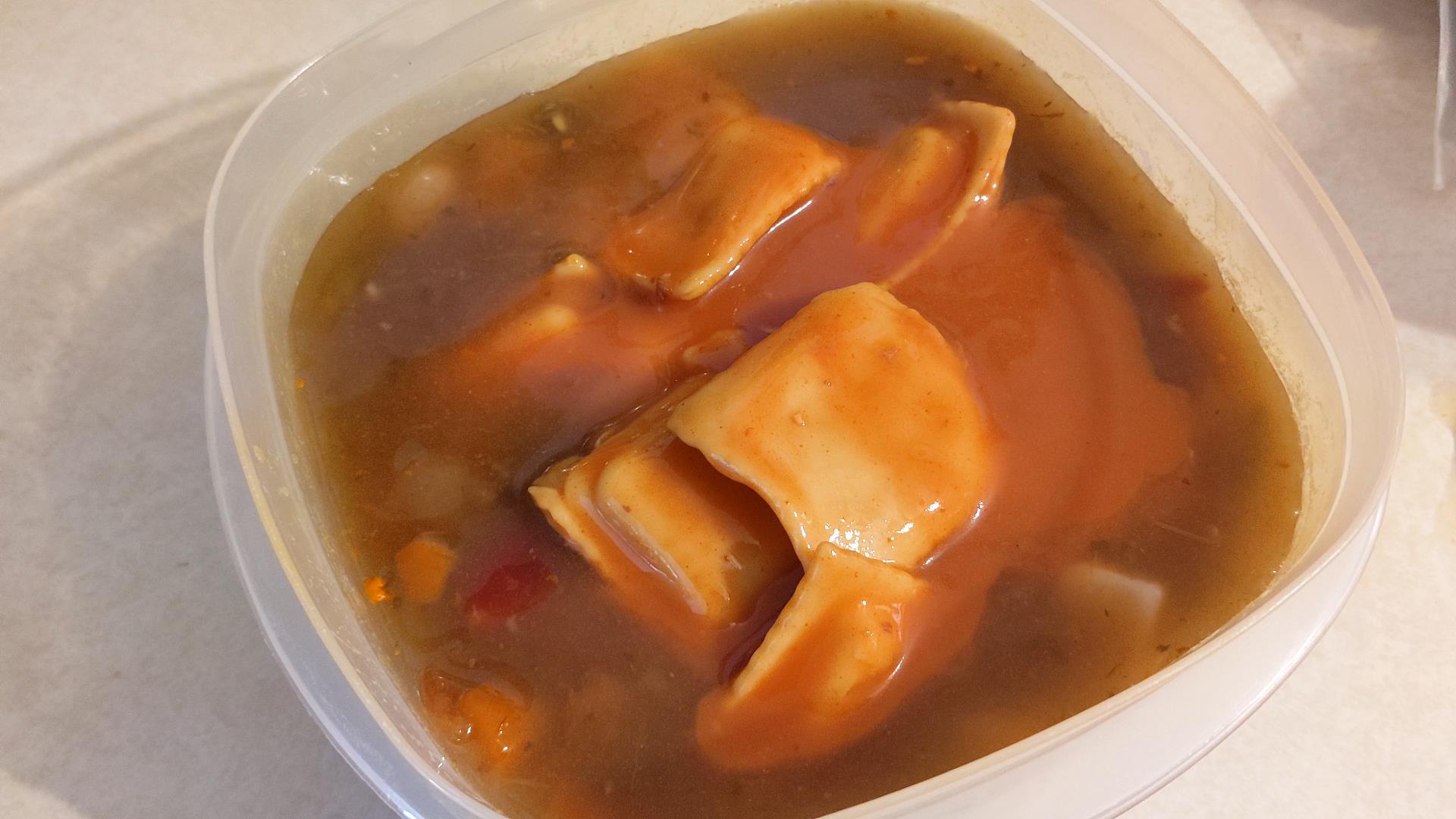 Watch Chef Boyardee Mini Beef Ravioli in Tomato & Meat Sauce on Amazon Live