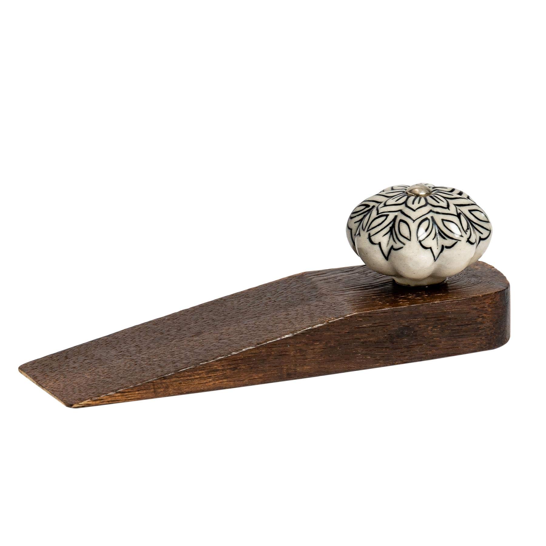 Nicola Spring Wooden Door Stop - Flower Design