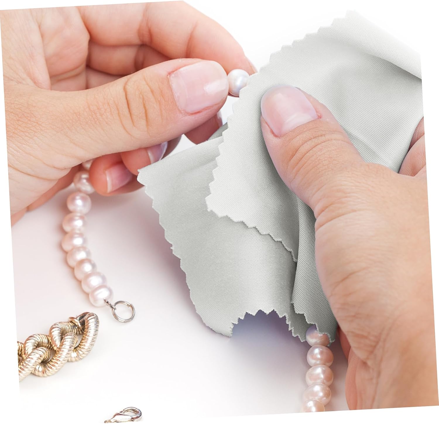 Jewelry Cleaning Cloth Polishing Cloth for Necklaces and Watches 50Pcs