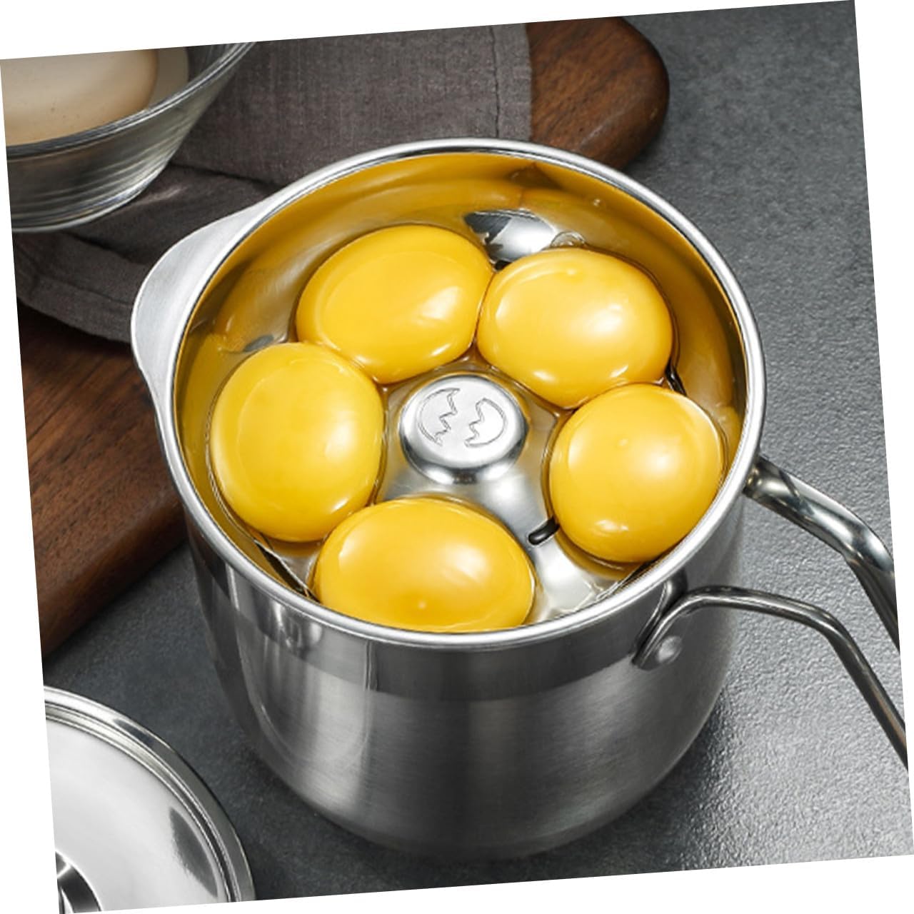Garneck Stainless Steel Egg Separator Dividing Bucket Capacity Non Stick Egg White Filter for Cooking Baking Convenient Shaped Drainage Design Easy