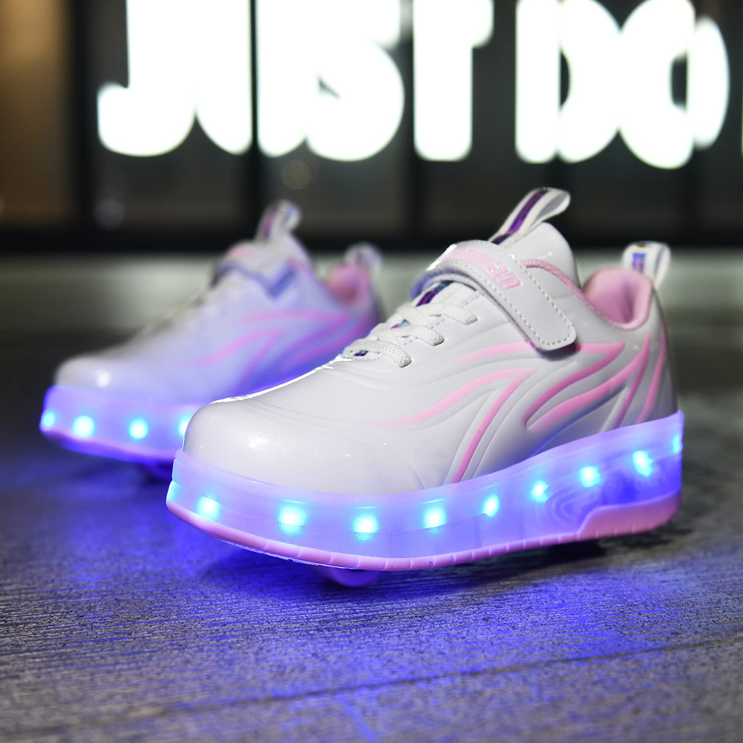 Zapatos con Ruedas Zapatillas con Dos Ruedas para niños y niña Led Luces Zapatillas con Ruedas Se Puede Bambas con Ruedas Carga con USB Automática Calzado de Skateboarding