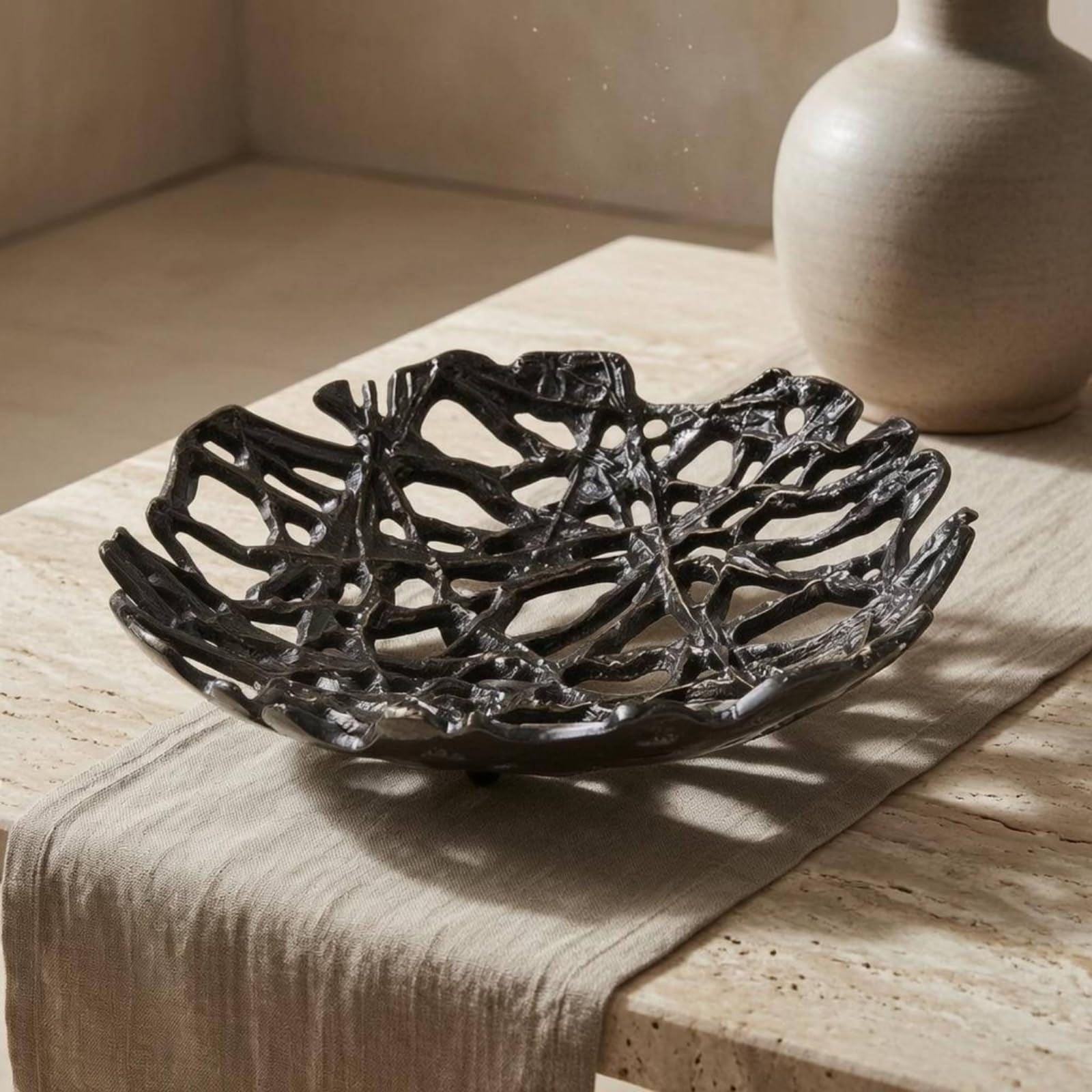 Vassoio Decorativo Alluminio Pressofuso Naturale Superficie Lavorata Arieggiata Organizer da Tavolo O Porta Frutta Decorativo Adatto per Consolle, Bronzo Nero Antico, Grande