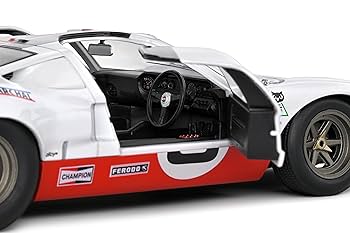 Amazon.com: Solido 1:18 GT40 MK.1 ERIC Dean Design White