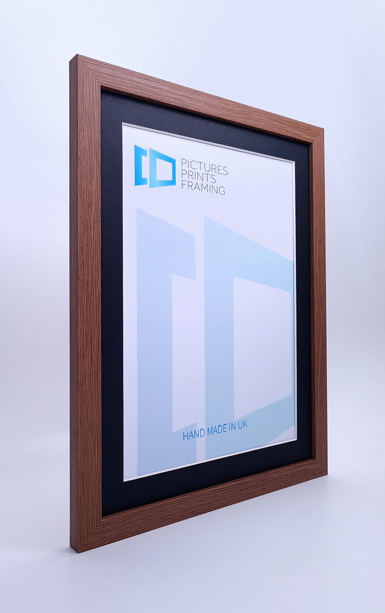 Oak Effect Picture Frame with Black Mount for picture size 10x15cm with Glass Front โ image 1