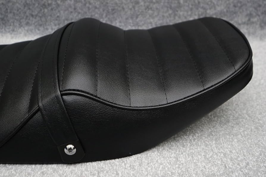ゼファー　400 前期　タックルシート　黒皮 楽天市場】ゼファー400 前期 タックロール シート Z2仕様