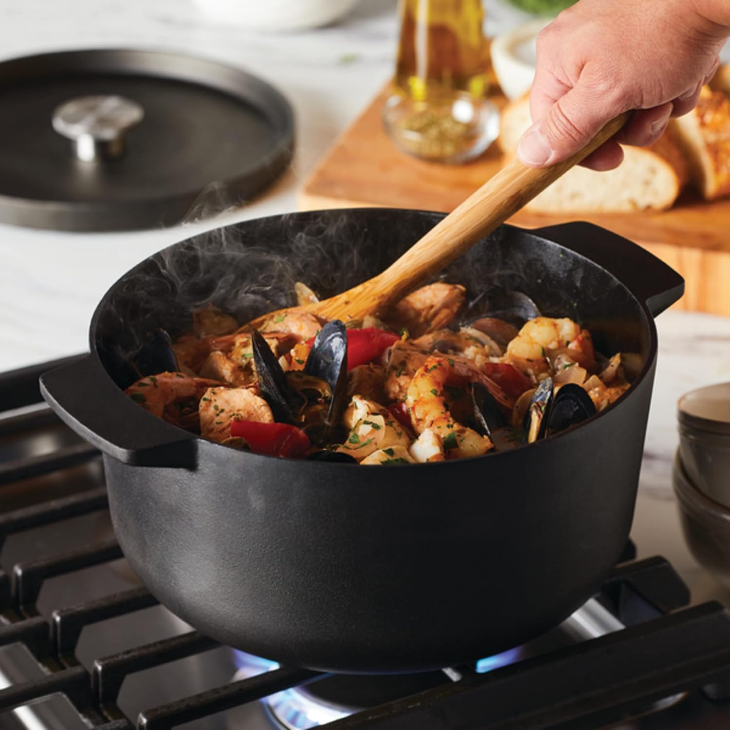 KitchenAid Seasoned Cast Iron Dutch Oven/Casserole, 6 Quart - Black
