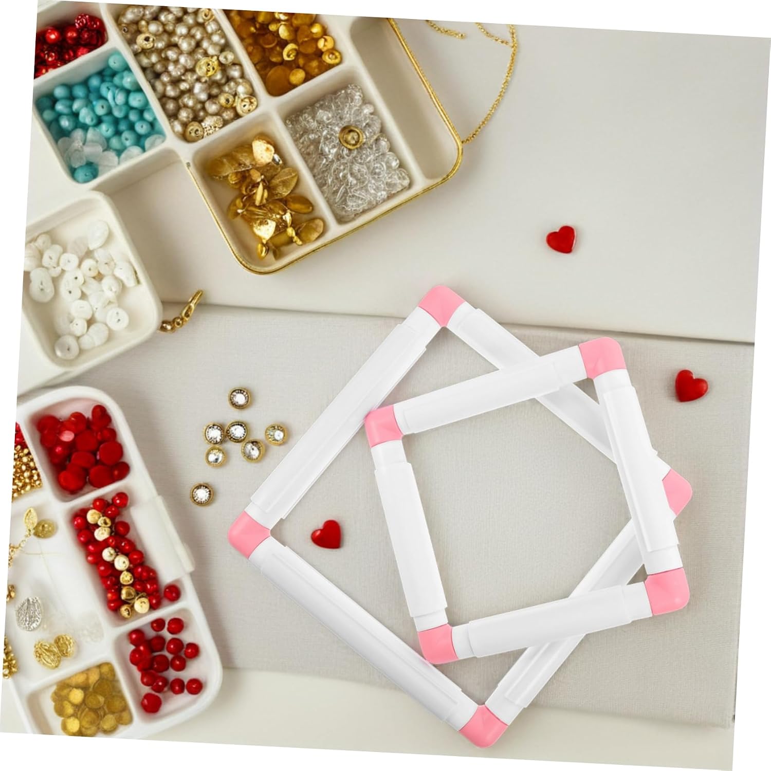 TEHAUX 2pcs Plastic Square Embroidery Hoop Cross Stitch Frame for Craft Projects Lightweight Durable Design with Effortless Fabric Fixation DIY Tool for Craft Lovers