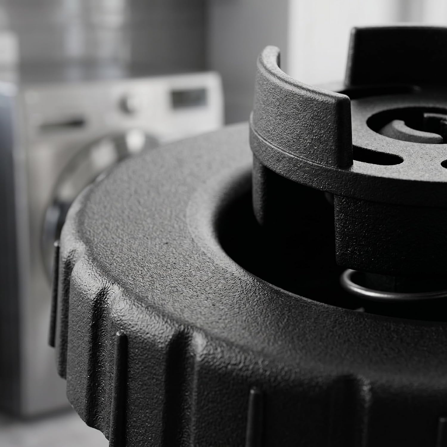 Water Tank Cover Cap: Leakproof Replacement Lid - Universal Steamer Water Tank Cap Gasket Seal for Upright and Portable Garment Steamers
