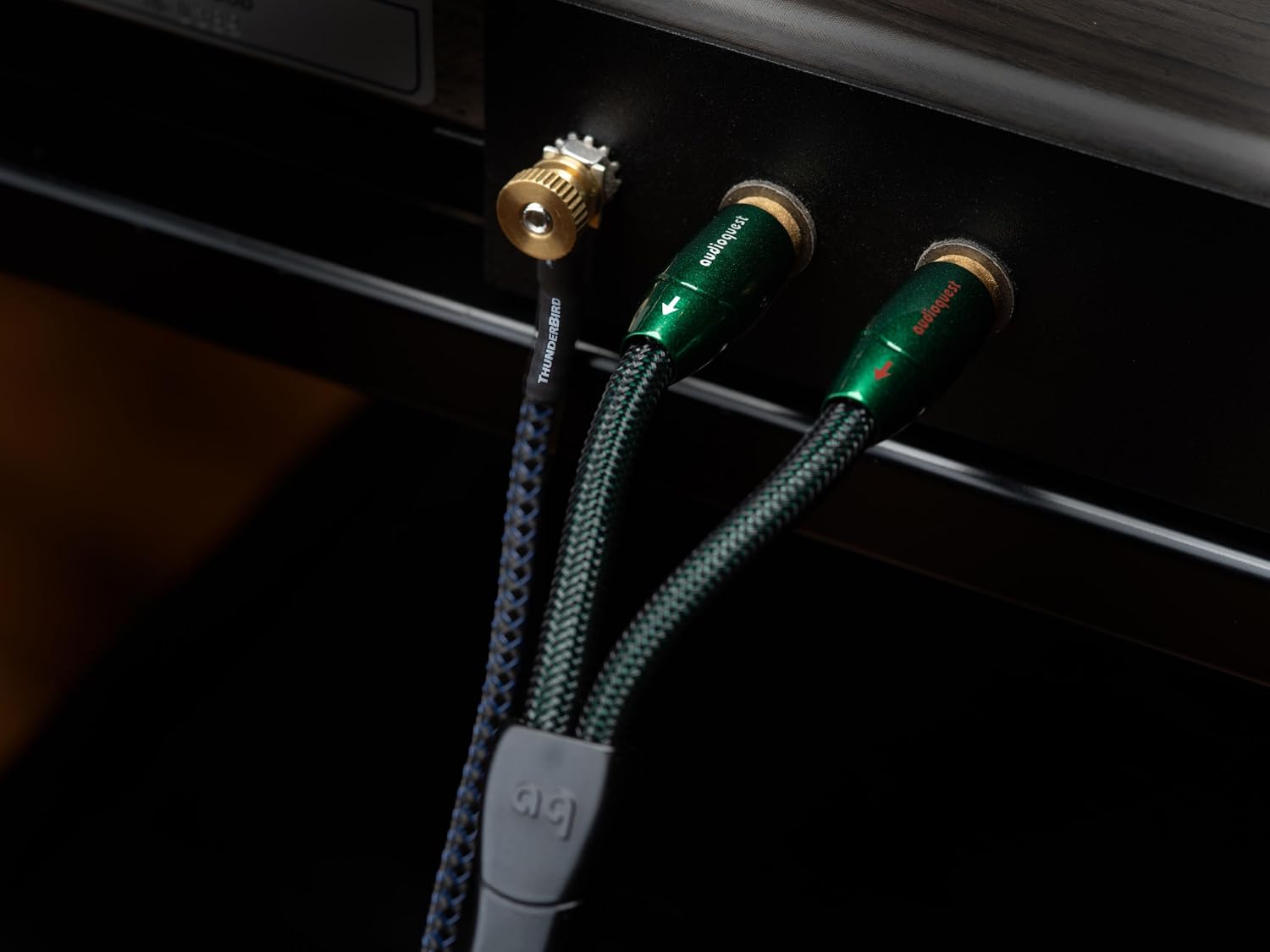 Audioquest Yosemite .6m (1フィート11インチ) オーディオインターコネクトRCAからRCA 楽天市場】AudioQuest(オーディオクエスト) / Chicago RCA ＞ RCA (1.5m) - アナログインターコネクトケーブル  [CHICAGO01.5]夏休スペシャル : ミュージックハウス フレンズ
