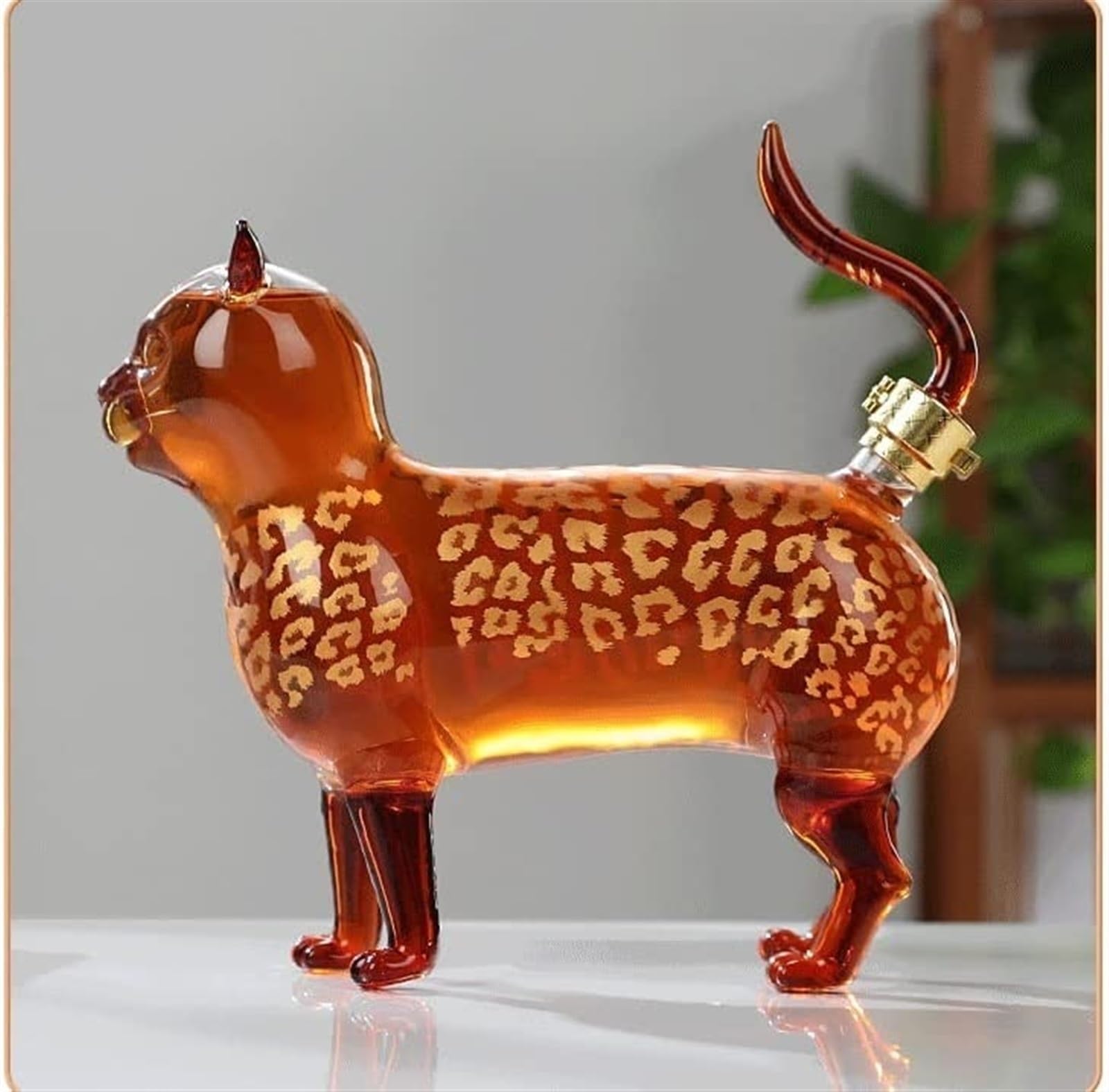 Amazon.com: Zodiac cat whiskey decanter, lead-free glass animal