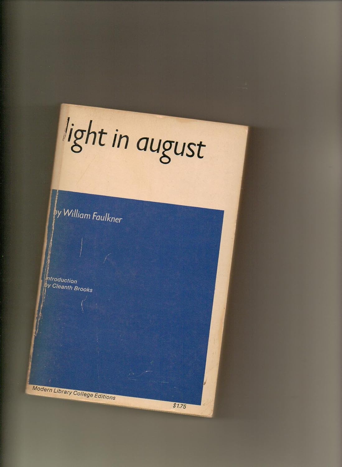 William Faulkner's Light in August (Barron's book notes) Gallantz