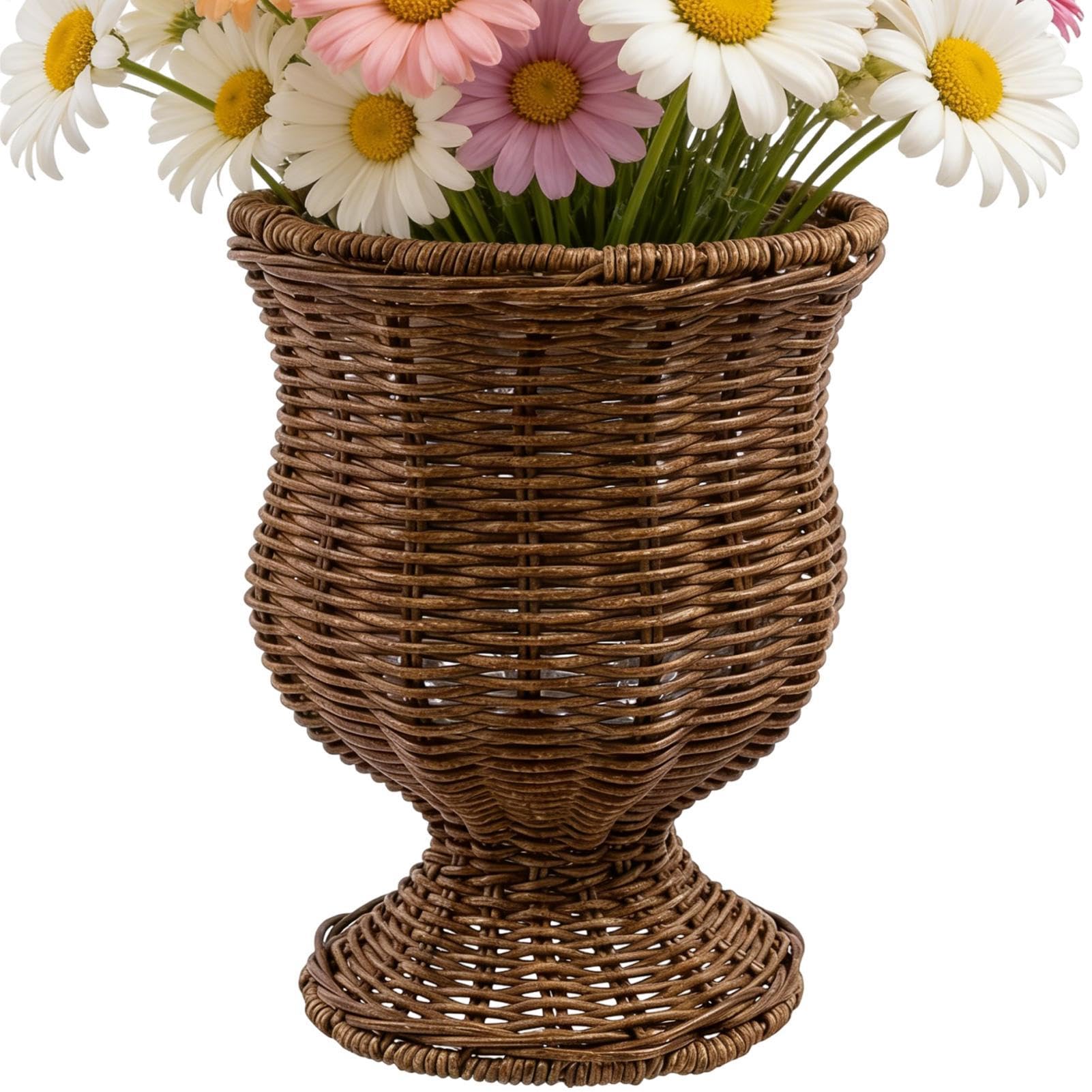 Cesta trenzada para planta que soluciona la decoración de rincones vacíos en salones y terrazas