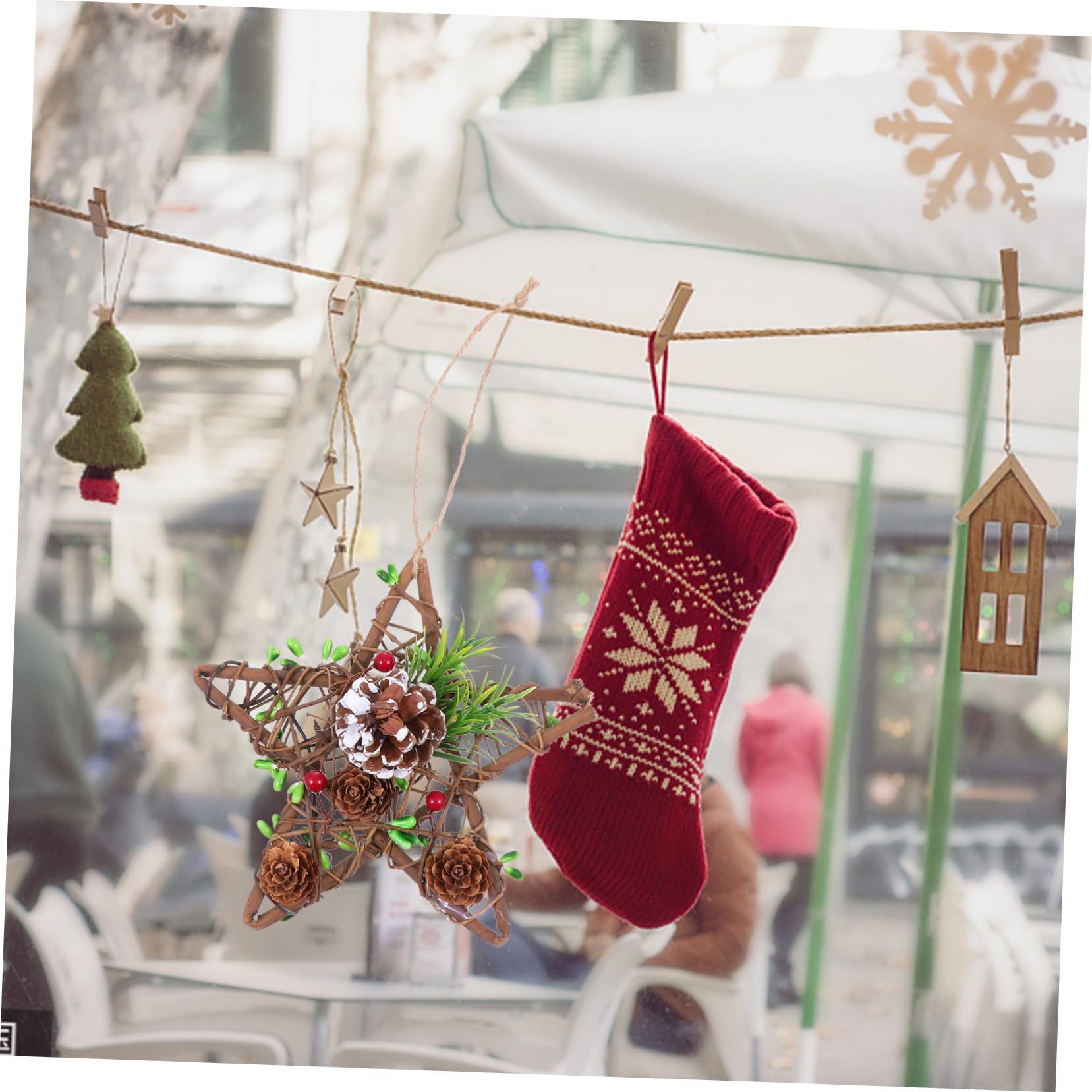 Amosfun 5 Piezas Adornos De Navidad Colgante Felpa Árbol Adornos Navideños Guirnalda Oro Decoraciones Adornos para Arboles De Navidad Home Decoracion De Madera Coffee